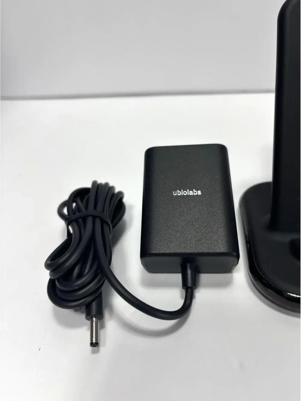 Ubio Labs 2-in-1 Wireless Charging Stand ,Plug Works -Charger **For Parts Only**